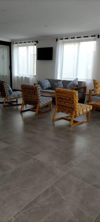 לומה Hotel Marbella מראה חיצוני תמונה